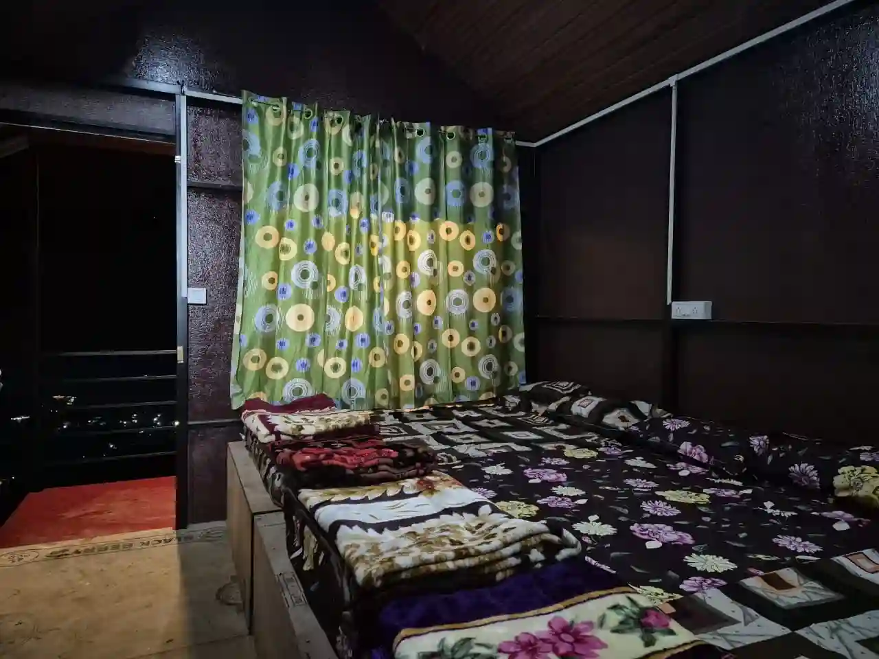 Couple unique stay A frame Vattavada