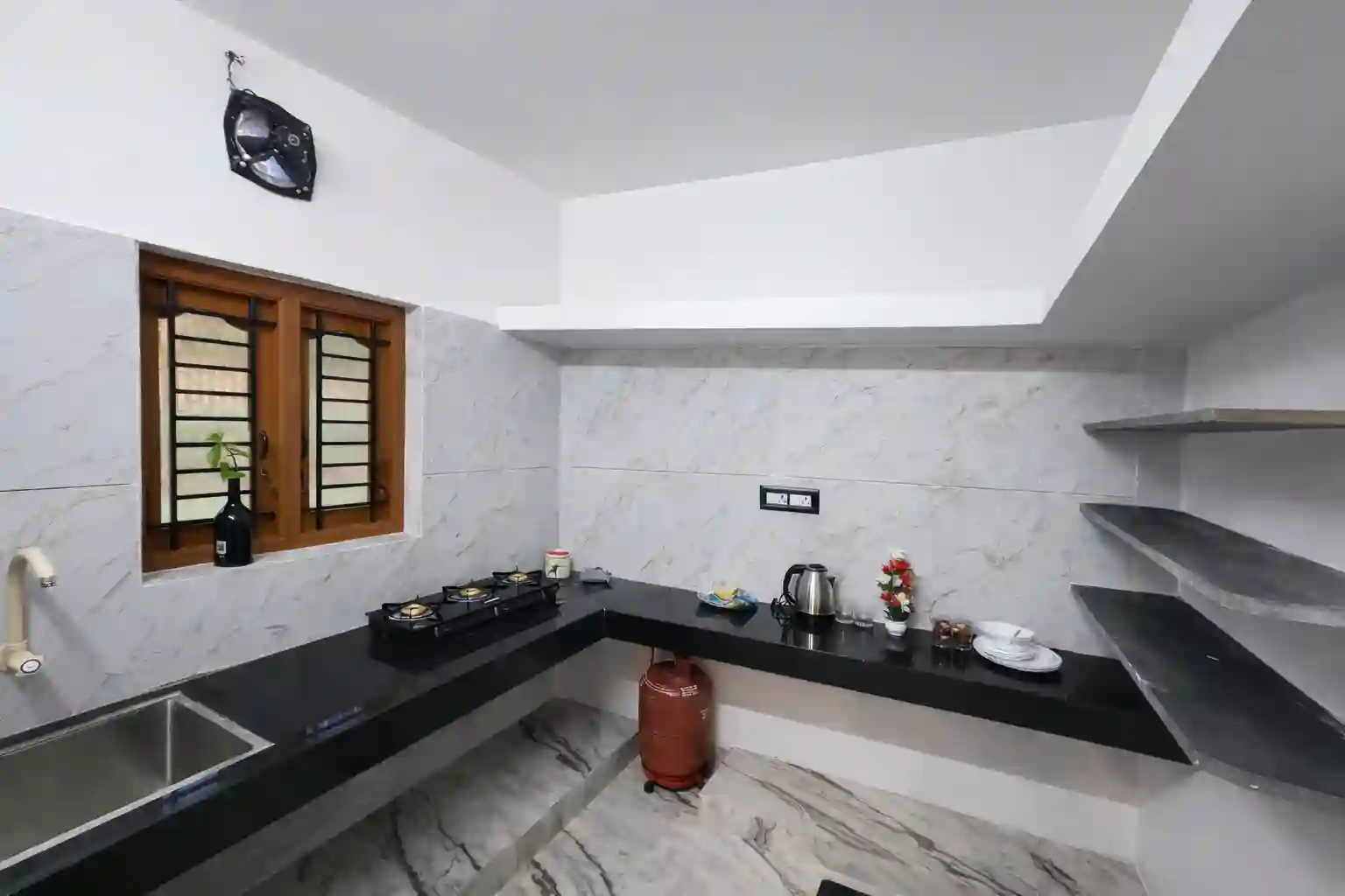 Family stay in Vattavada homestay